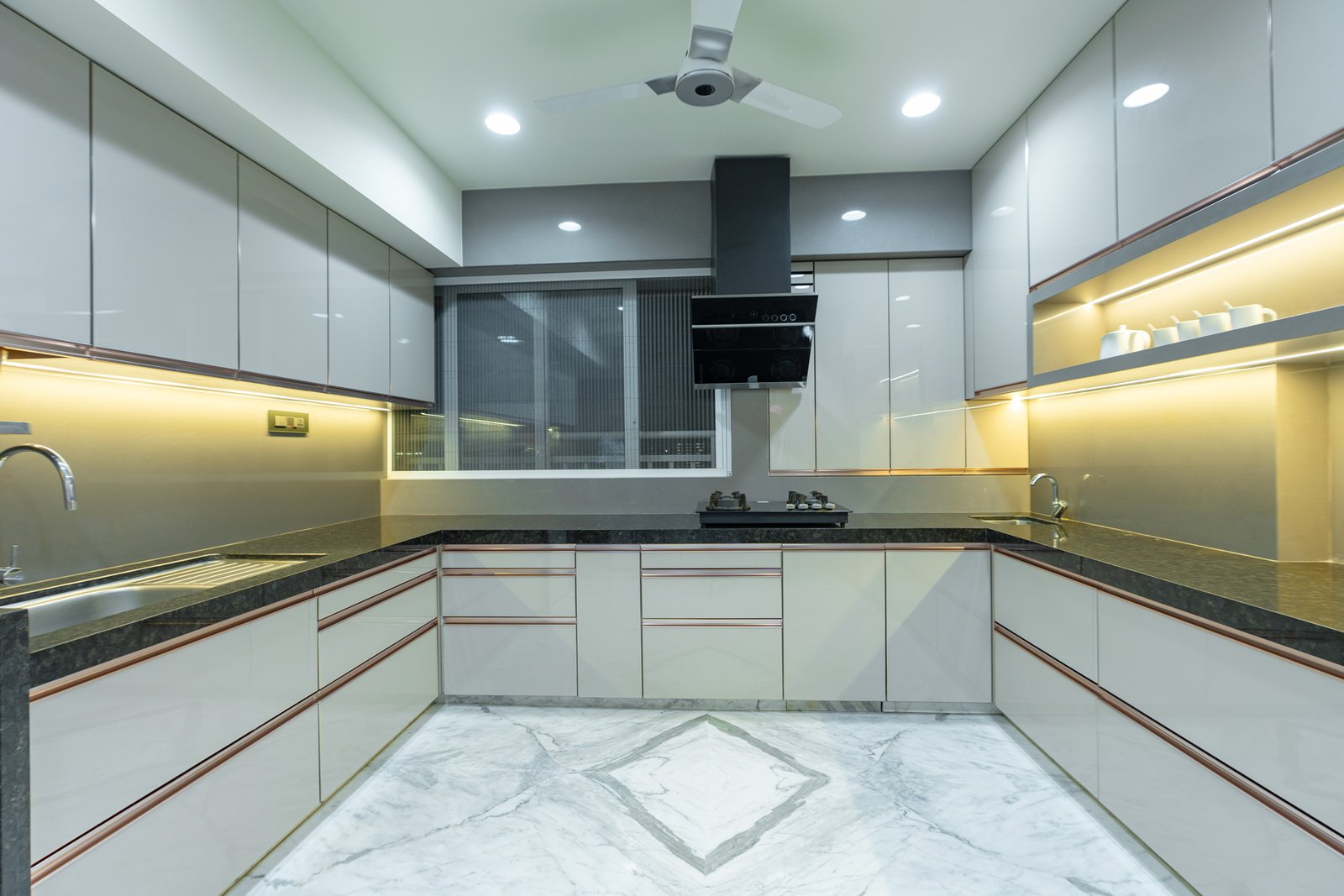 Real Estate - _DSC0409